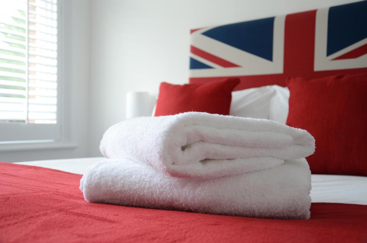 The Retro Bed & Breakfast Canterbury Exteriör bild